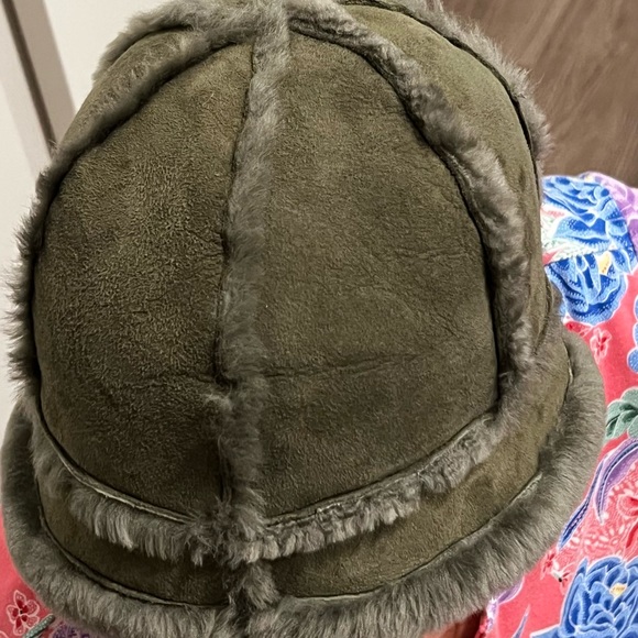 Stylish Olive Green natural Fur Hat - Picture 15 of 16